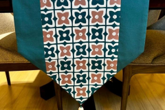 Table-Runner-Batik-Cap-Motif-Kawung-Hijau-4