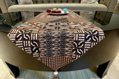 1_Table-Runner-Batik-Cap-Motif-Sekar-Jagat-Mewah-04