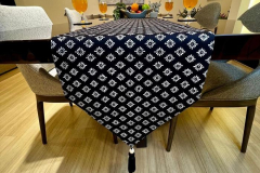 Table-Runner-Batik-Cap-Motif-Truntum-Elegan-3