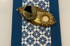 Table-Runner-Batik-Kawung-Denim-2