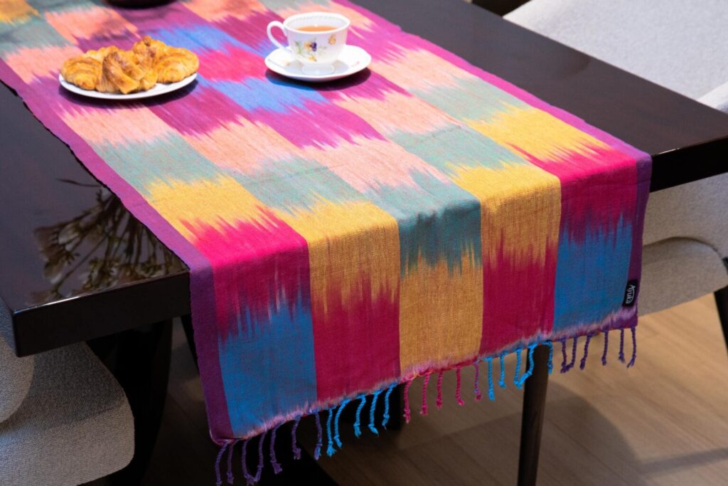 Table Runner Tenun Premium Pelangi