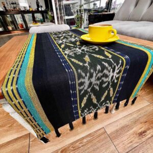 Table Runner Tenun NTT Nuansa Kuning Istimewa
