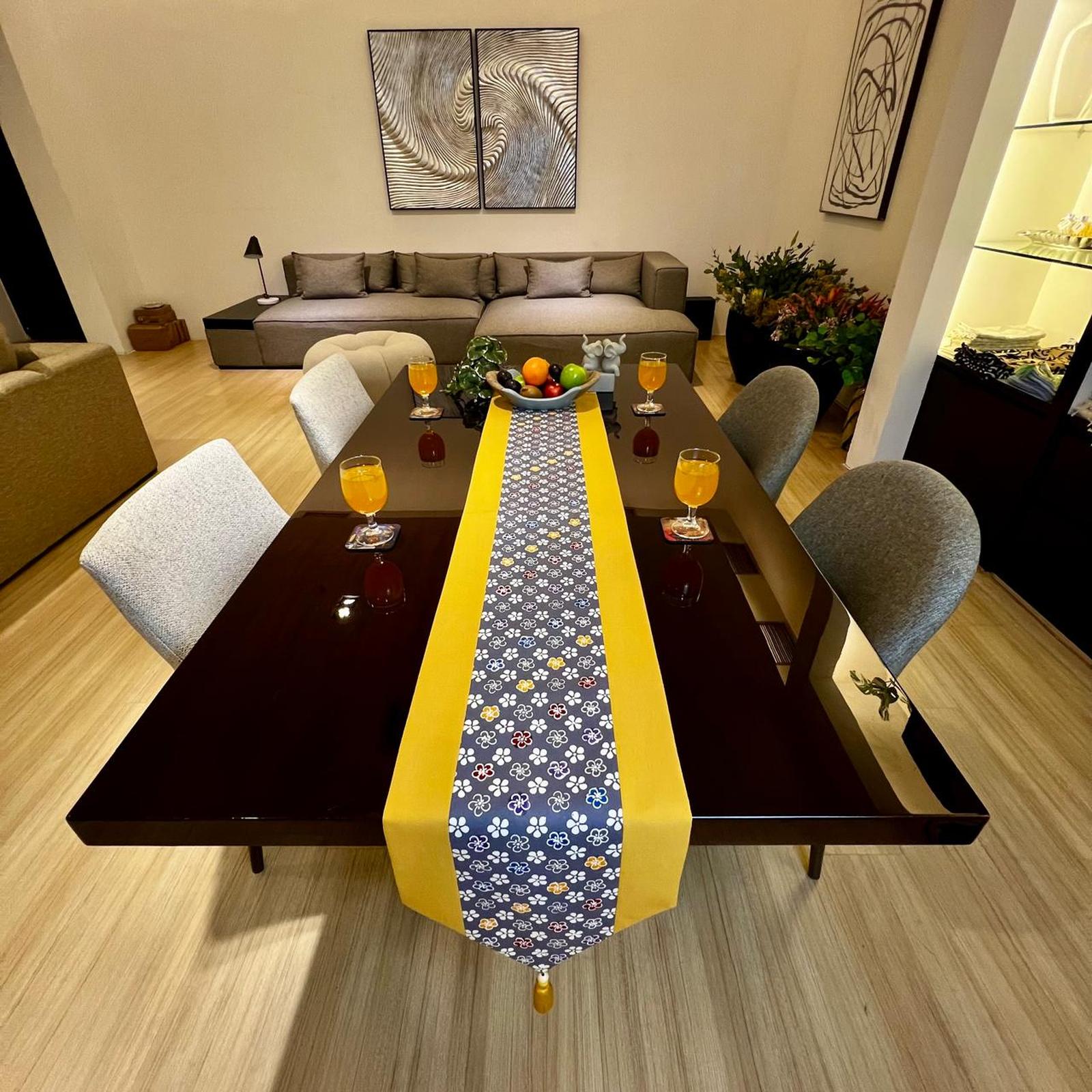 Table Runner Batik Cap Motif Garutan