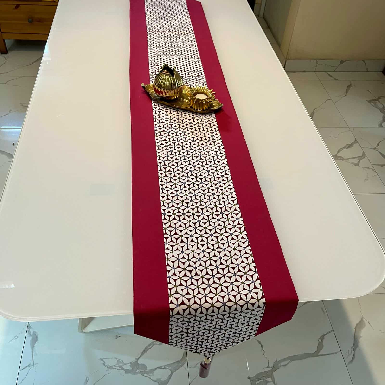 Table Runner Batik Kawung