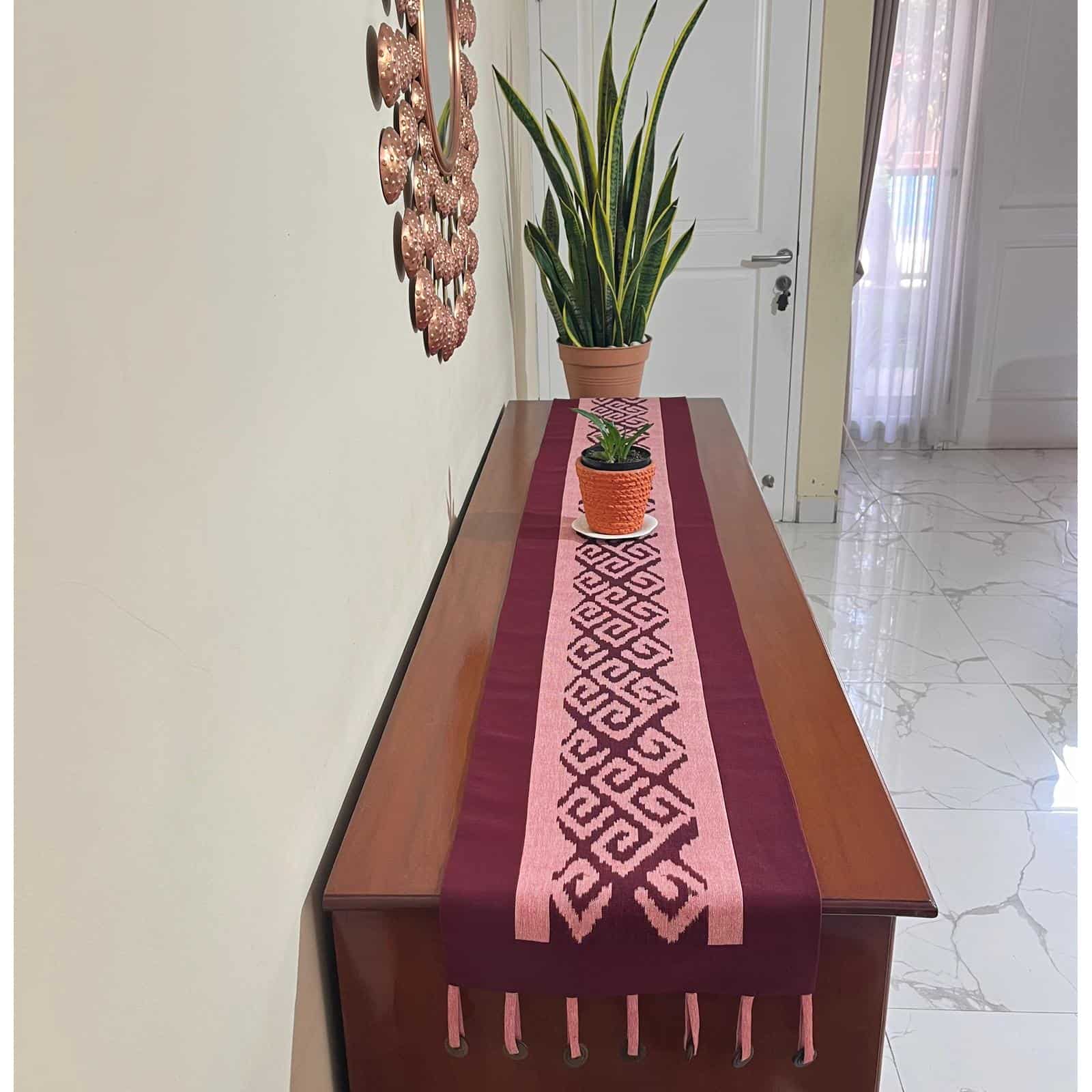 Tenun NTT Frame Pink