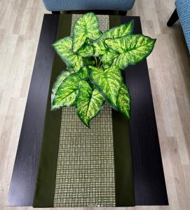 Table Runner Motif Anyaman Hijau 3