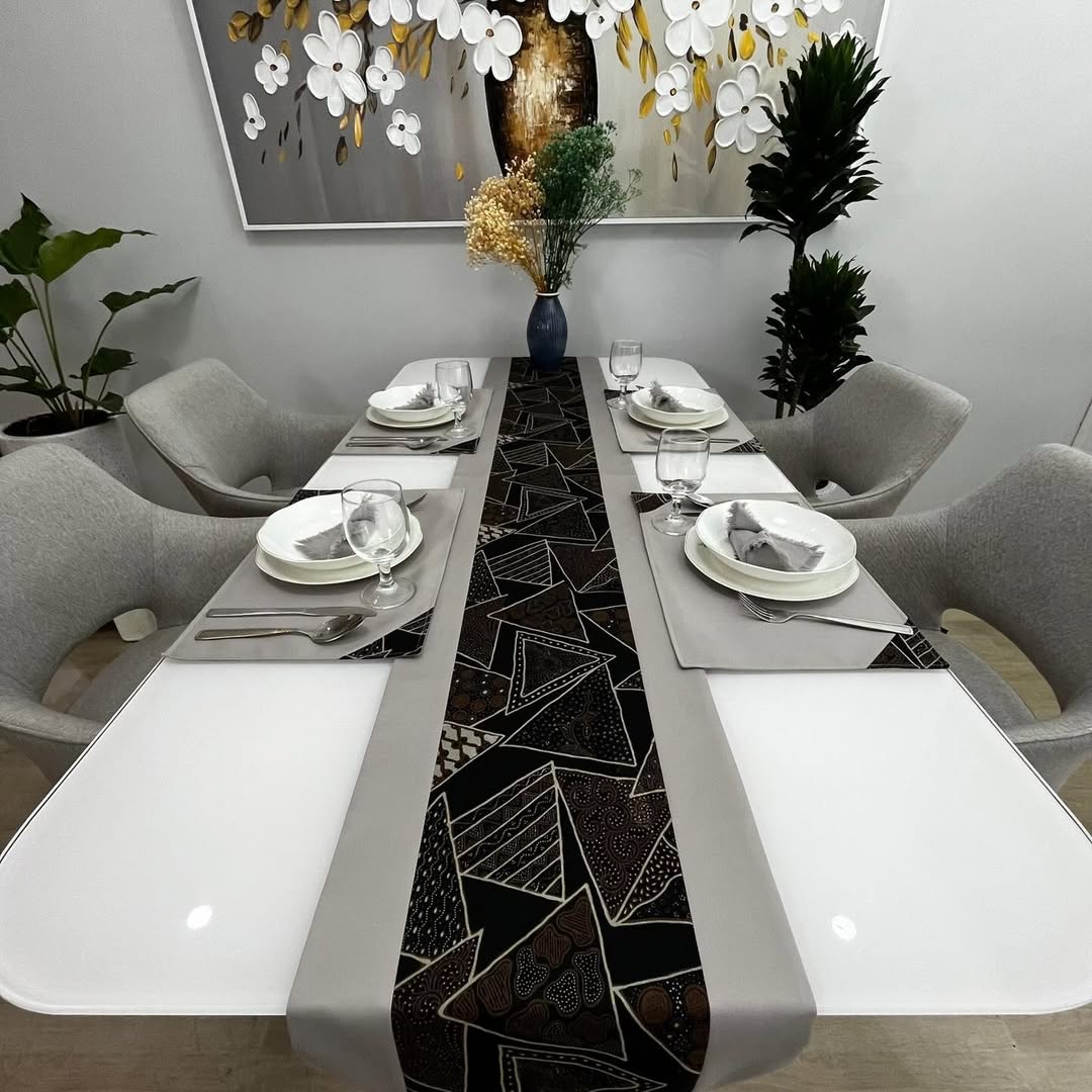 Table Runner Motif Tambal