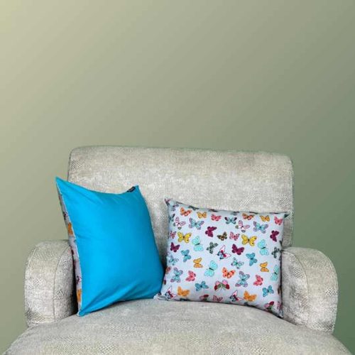 Sarung Bantal Sofa Motif Kupu-kupu