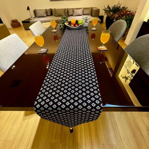 Table Runner Batik Cap Motif Truntum Elegan