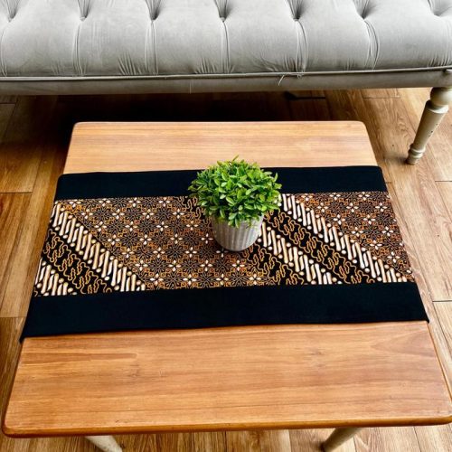 Table Runner Batik Hitam