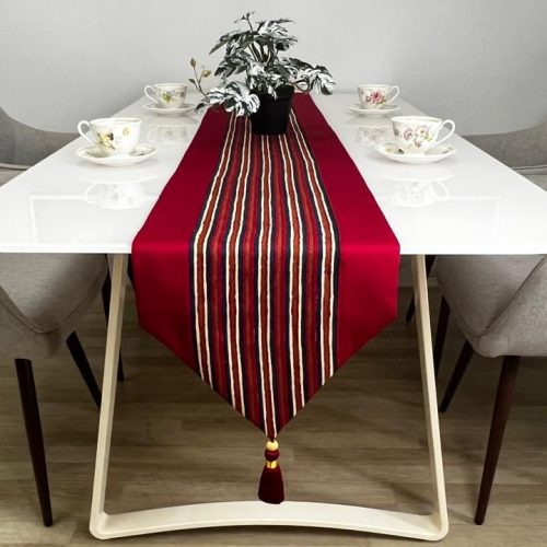 Table Runner Motif Galar Merah Stripe Istimewa