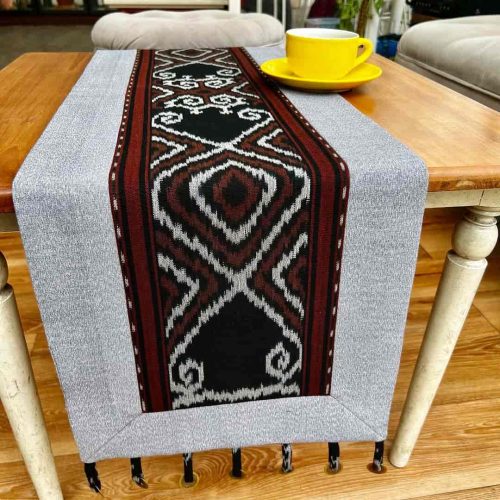 Table Runner Tenun NTT Coklat Abu-abu Elegan Reversible
